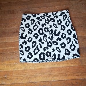 《ZARA》mini skirt